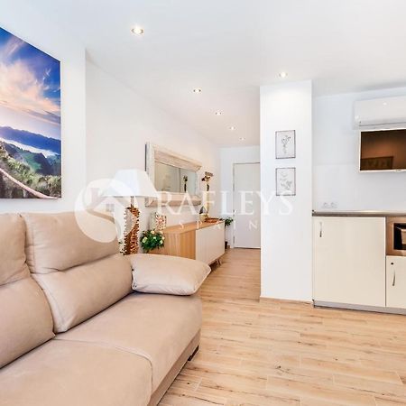 Modern 1 Bedroom Apartement In Very Center Of Marbella. エクステリア 写真